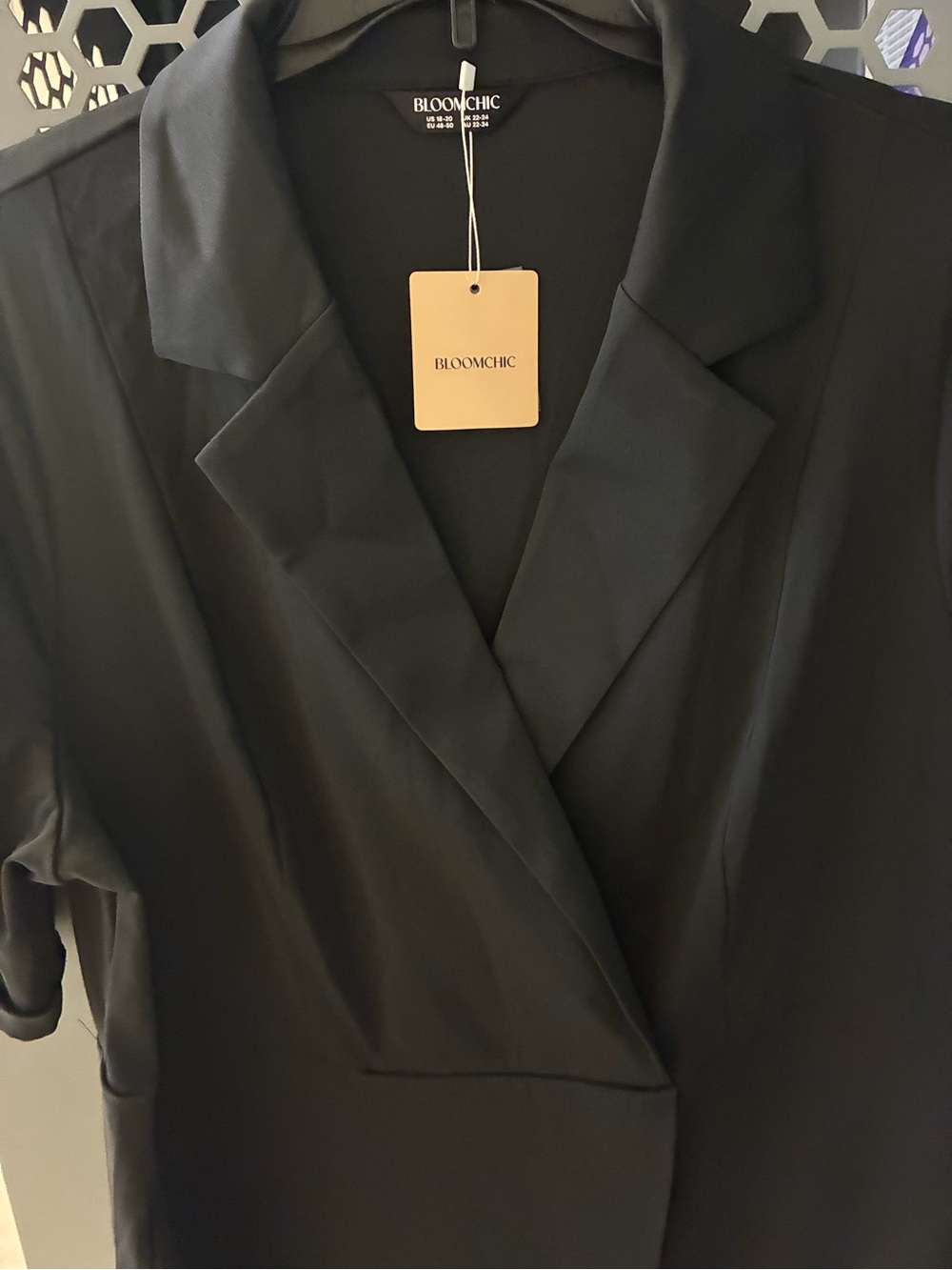 BloomChic Black collared feaux wrap dress NWT